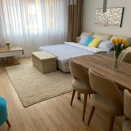 Sea In The Apartment *